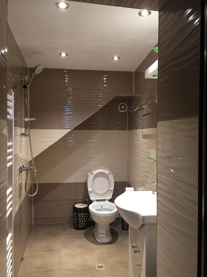 גוצה דלצ'ב Elenite Guesthouse מראה חיצוני תמונה