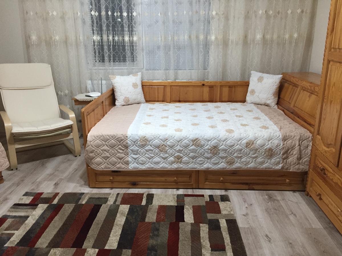 גוצה דלצ'ב Elenite Guesthouse מראה חיצוני תמונה